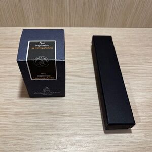 Fountain hand-turned pen and Jacques Herbin Noir inspiration ink